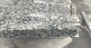 辽阳芝麻白楼梯踏步 芙蓉白