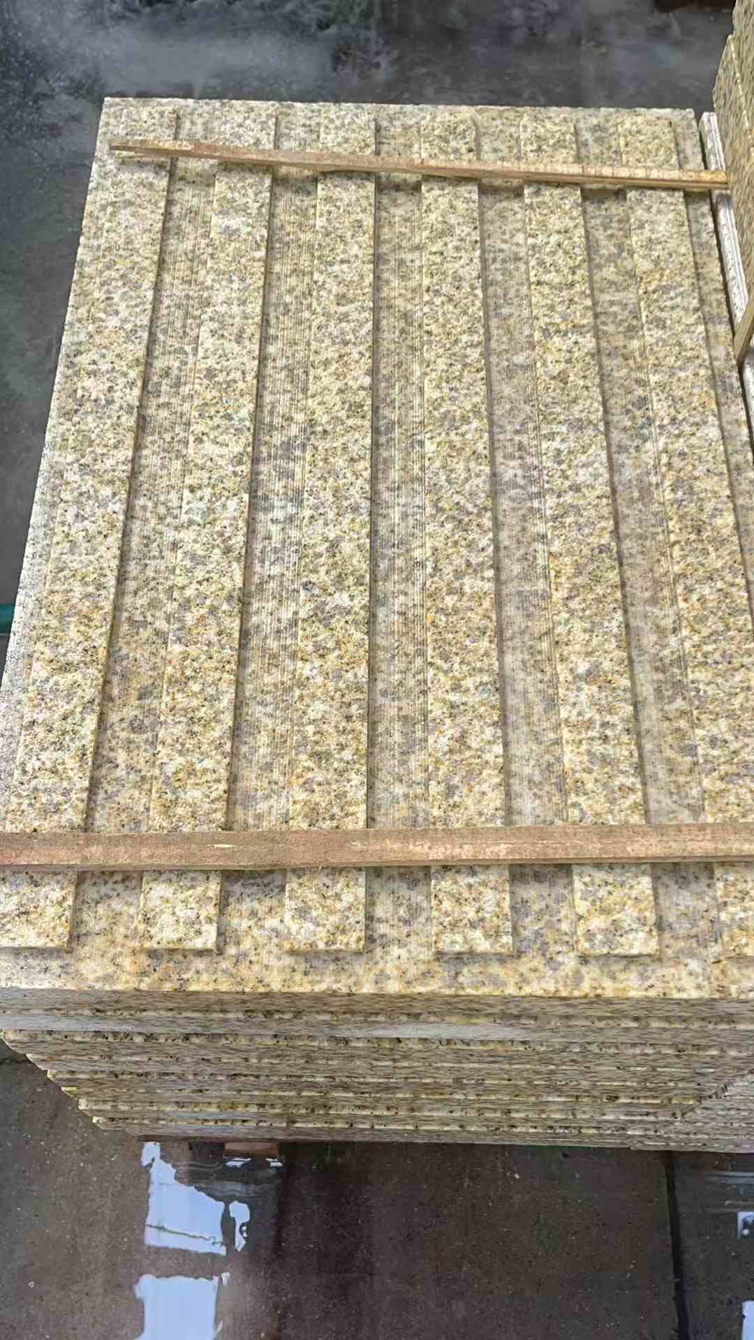 辽阳黄金麻盲道 石材盲道