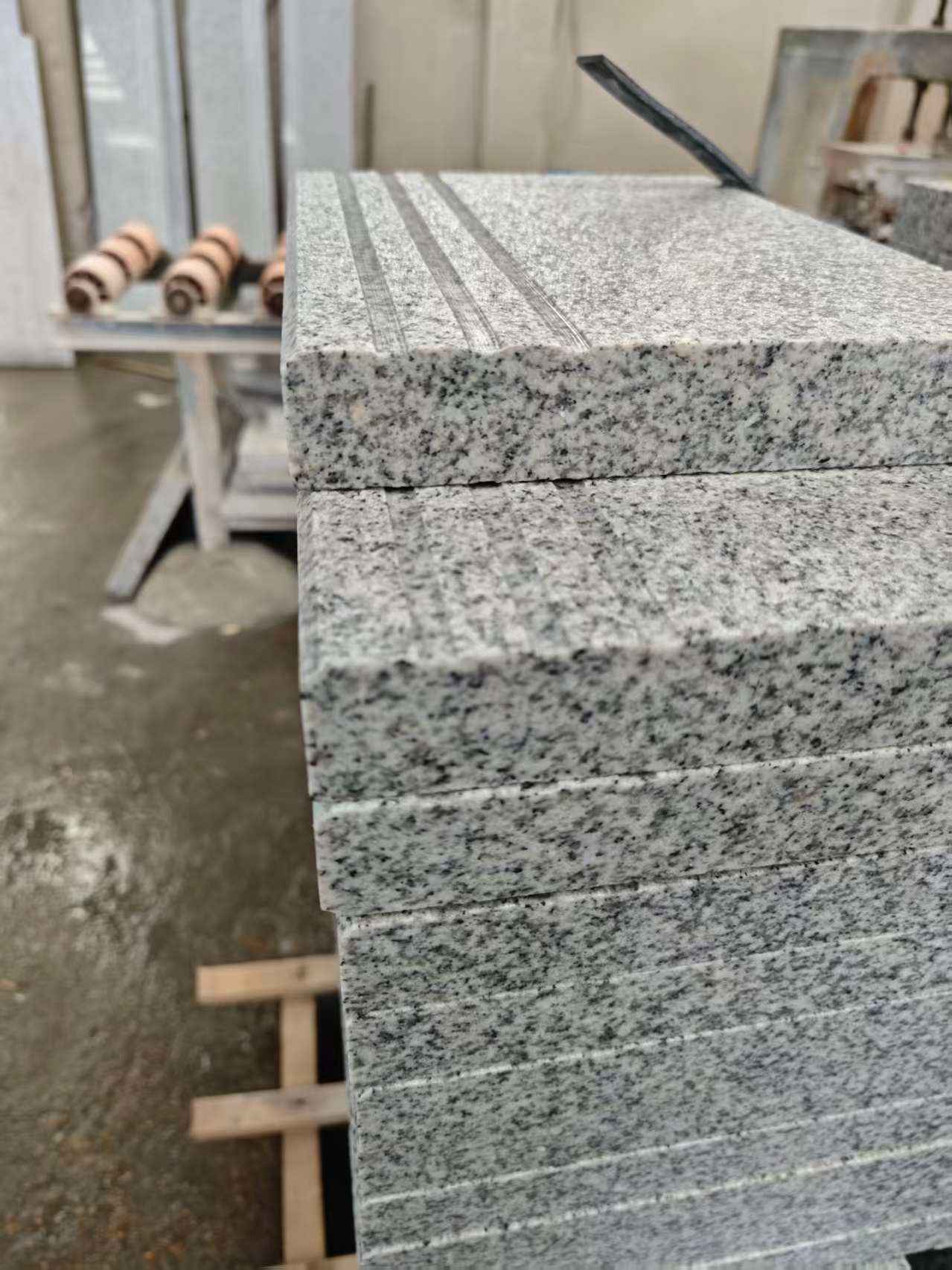 辽阳芝麻白楼梯踏步