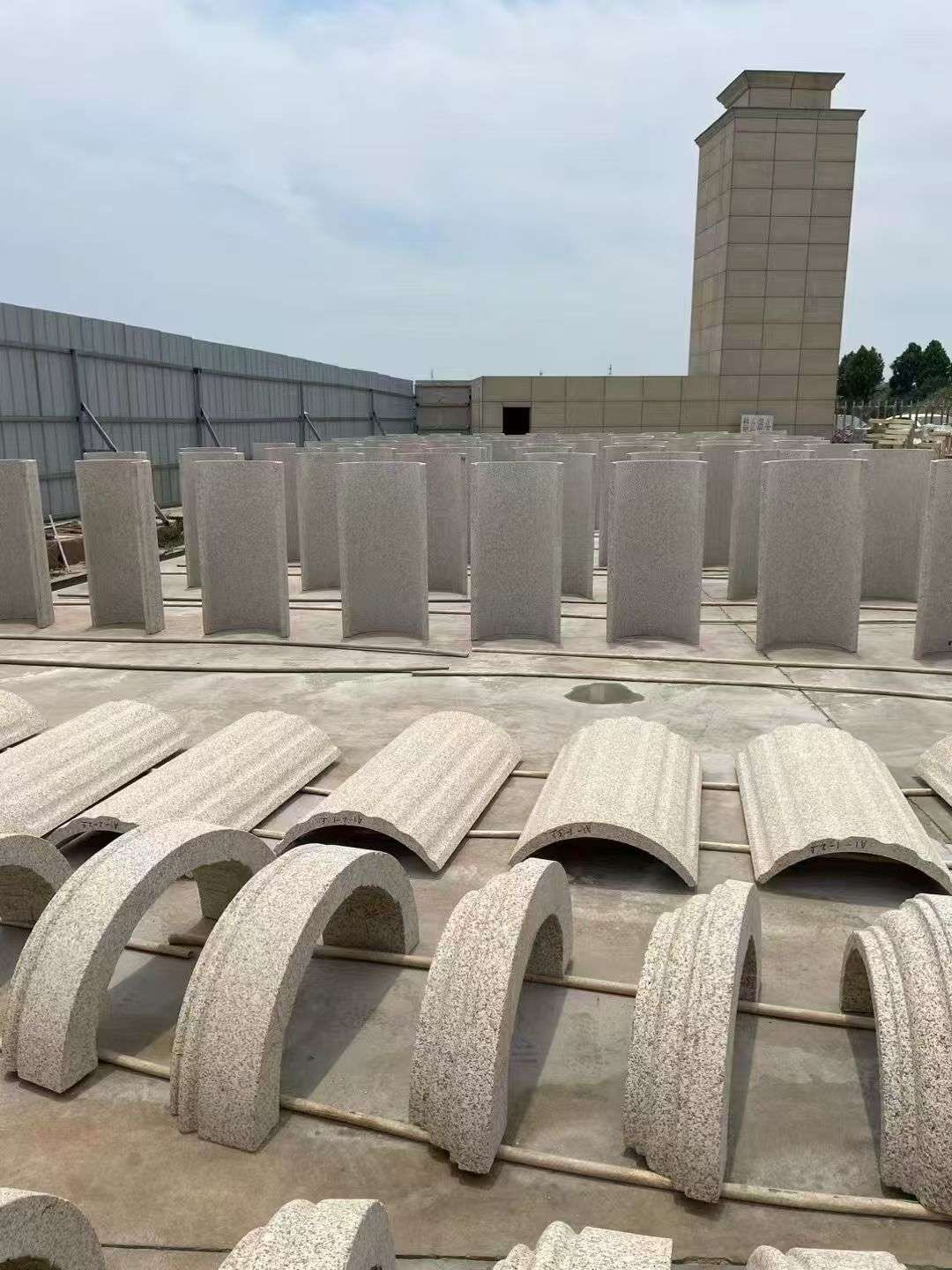 辽阳黄金麻别墅柱皮 异形 线条定制